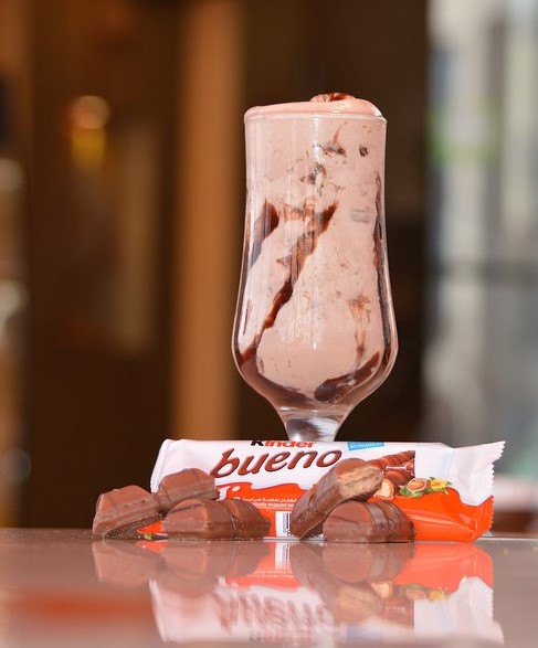 ميلك شيك كندر